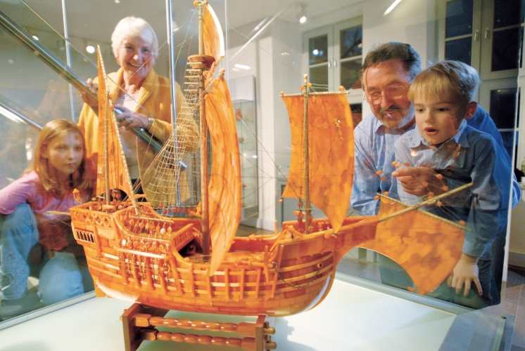 Das Deutsche Bernsteinmuseum ribnitz-Damgarten wartet mit besonderen Schätzen auf.