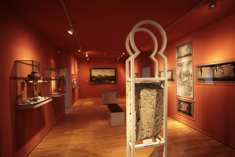 Im Stadtmuseum werden auch Exponate aus den Gründungsjahren Güstrows gezeigt.