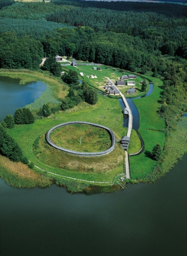 Blick auf das Freilichtmuseum Groß Raden