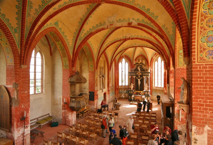 Der Innenraum der Hohenkirchener Kirche.