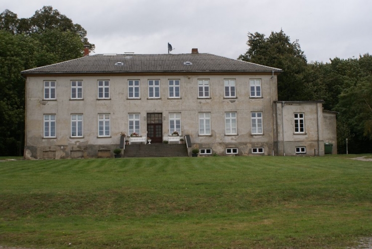 Das Gutshaus vor der Sanierung