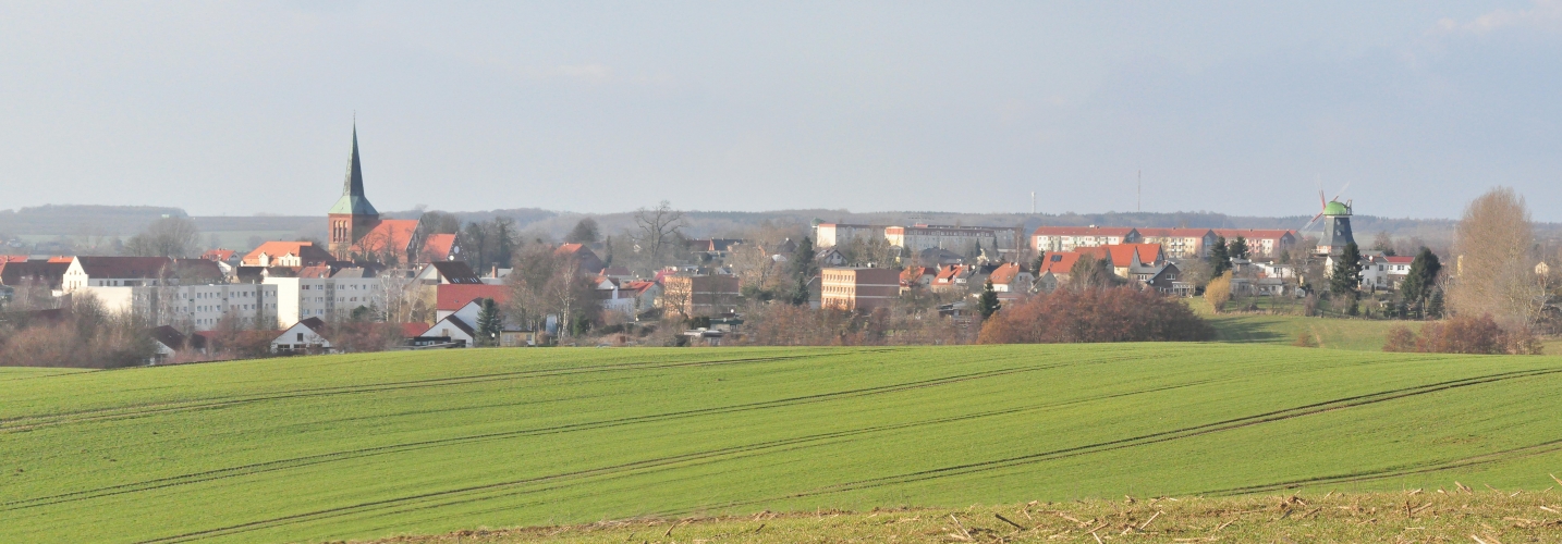 Heutiges Panorama der alten Ackerbürgerstadt Kröpelin